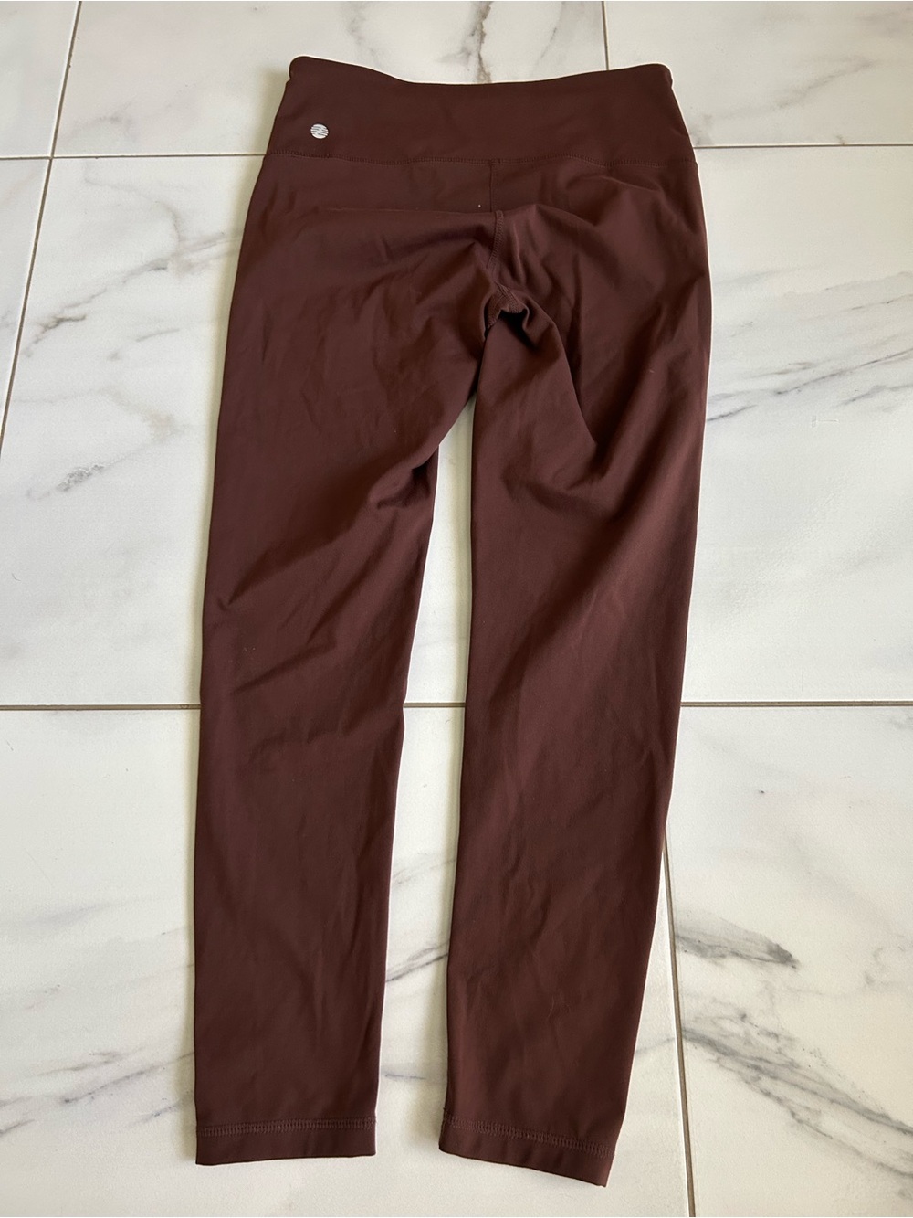 Zella High-Rise Leggings - Mahogany Brown.Size small